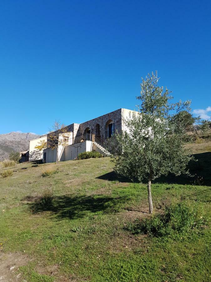 Courtaline Vila Pietralba Exterior foto